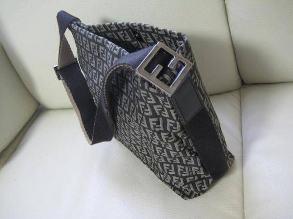 8BR317 FENDI��2WAY�Хå����֥�å�