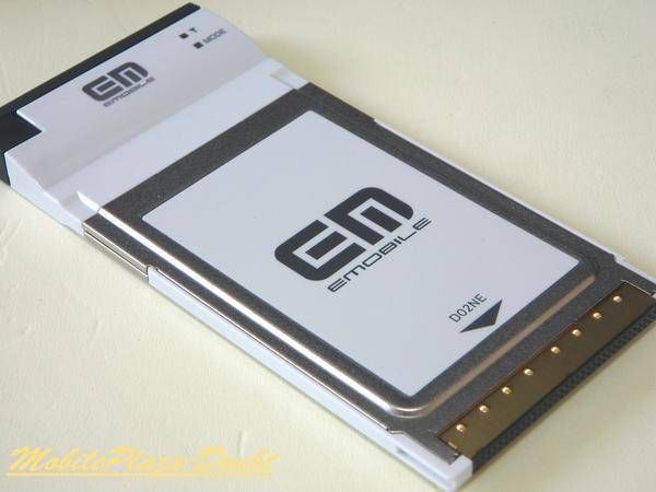 ������ EMOBILE D02NE ������ 7.2Mbps�б�������̵����¨��ȯ����