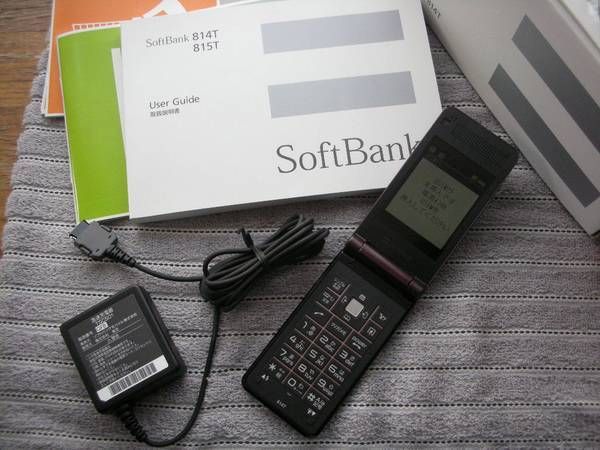 ���������̥����˥���ܥǥ�����softbank 814T���֥饦��