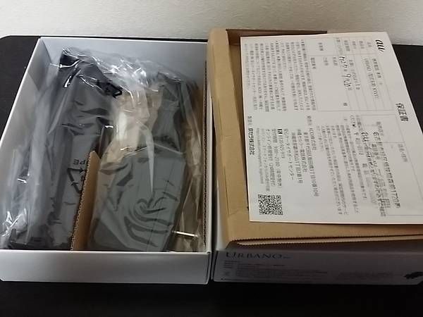 ���� Ƚ��� au URBANO V01 KYV31 �ۥ磻�� �� ������ VOLTE