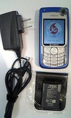 ��vodafone 702NKII  �֥롼 �����Ρ����ŴNOKIA6680��