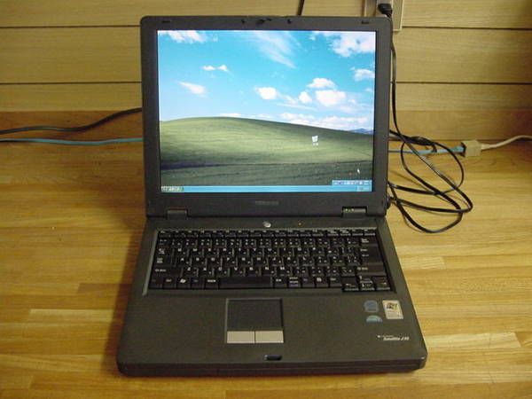 Dynabook J10 Cel 2.0GHz �ץ�󥿡����å�