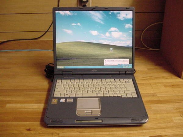 FMV-7220NU5/B Pen4 2.2GHz�ץ�󥿡����å�