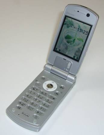 �ɥ��⡡P902i ��š�����С��ߥ����륰�饹