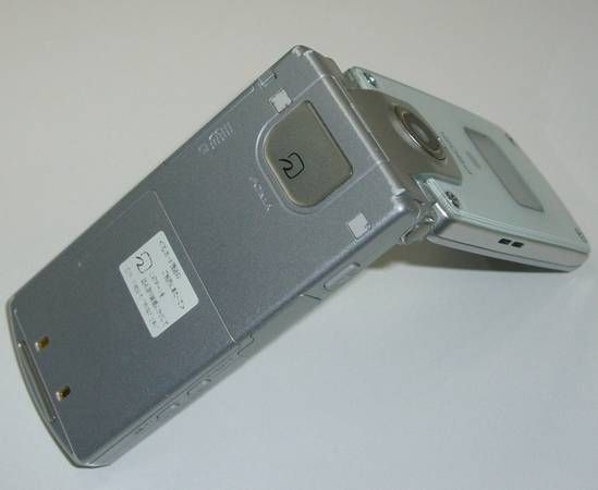 �ɥ��⡡P902i ��š�����С��ߥ����륰�饹