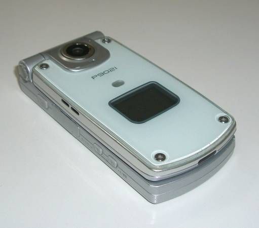 �ɥ��⡡P902i ��š�����С��ߥ����륰�饹