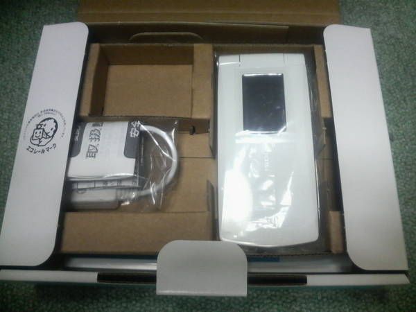 ���ʢ�̤���Ѣ�P705i�⡼�˥󥰥ۥ磻�Ȣ������
