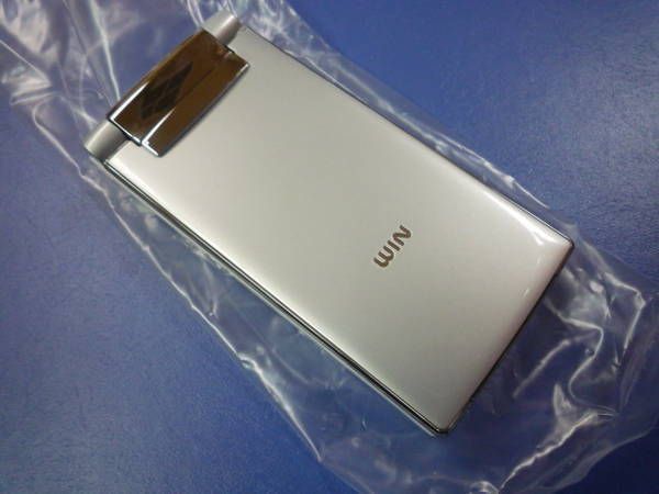 �����ʢ�au ��󥻥�Wooo W53H�ۥ磻�� ����������ࡪ