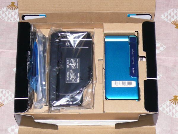 ��microSD2GB�ա�����̤����������Wooo��������(W62H)���졼�����֥롼��
