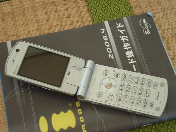 FOMA��P902i���͵��Υۥ磻�ȡ�����̵��