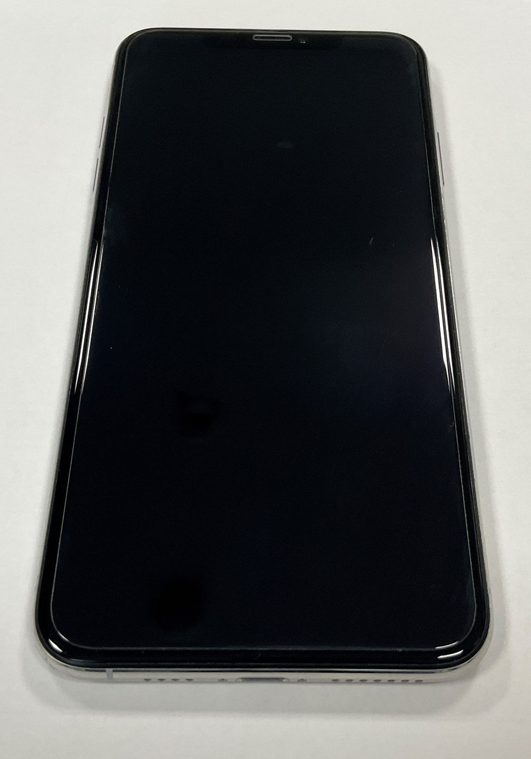 ムスビー｜iPhone Xs Max Silver 64GB 香港版SIMフリー【iPhone XS Max 