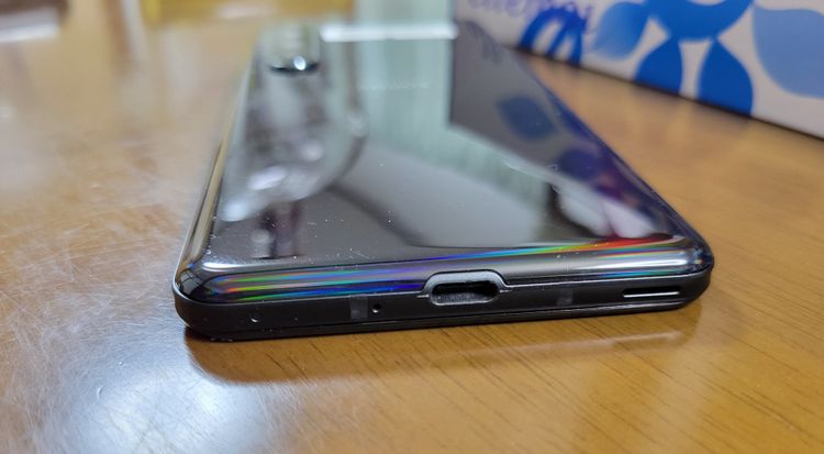 Aquos softbank 908sh, 12GB,256GB