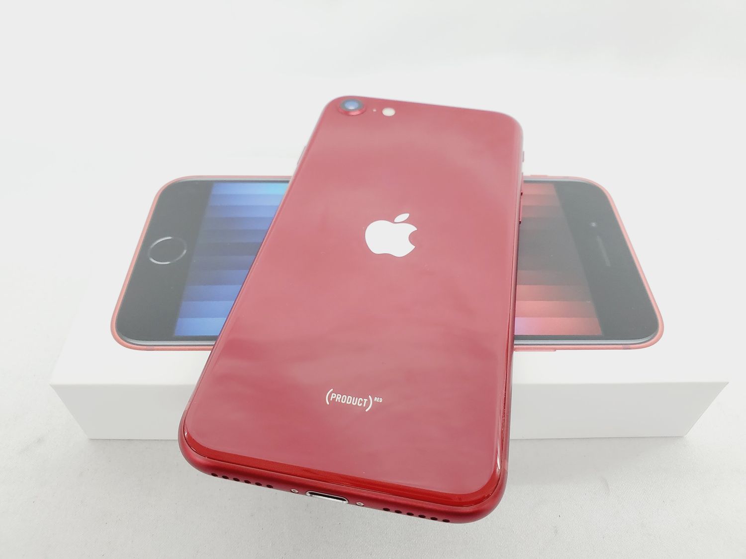 ムスビー｜大黒屋□国内版SIMフリー iPhone SE3 64GB 美品 11472745 