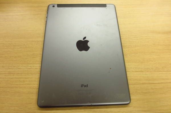 ジャンク】iPad mini 生ぬるい 第6世代 セルラー 64GB 画面ひび割れ