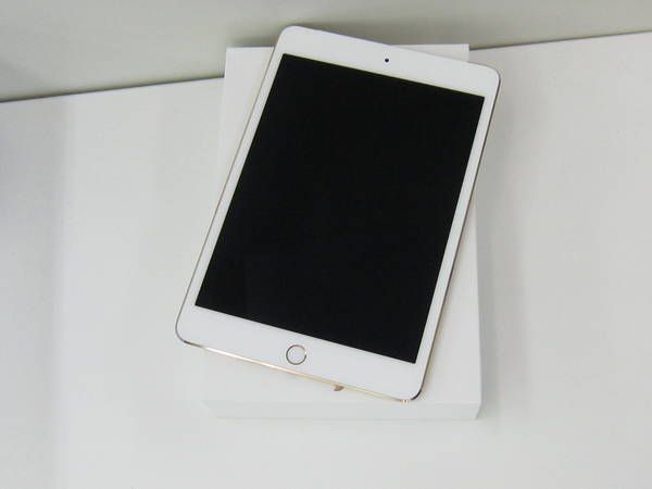 ムスビー｜大黒屋□docomo iPad mini4 16GB 金 極美品 判定△10034941 