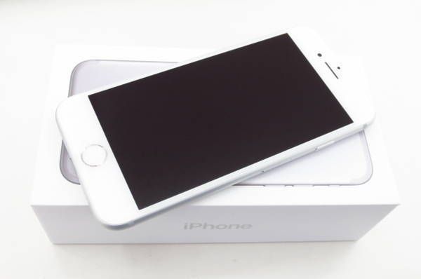 ムスビー｜大黒屋□au iPhone7 256GB シルバー 極美品 判定△ 2858710 