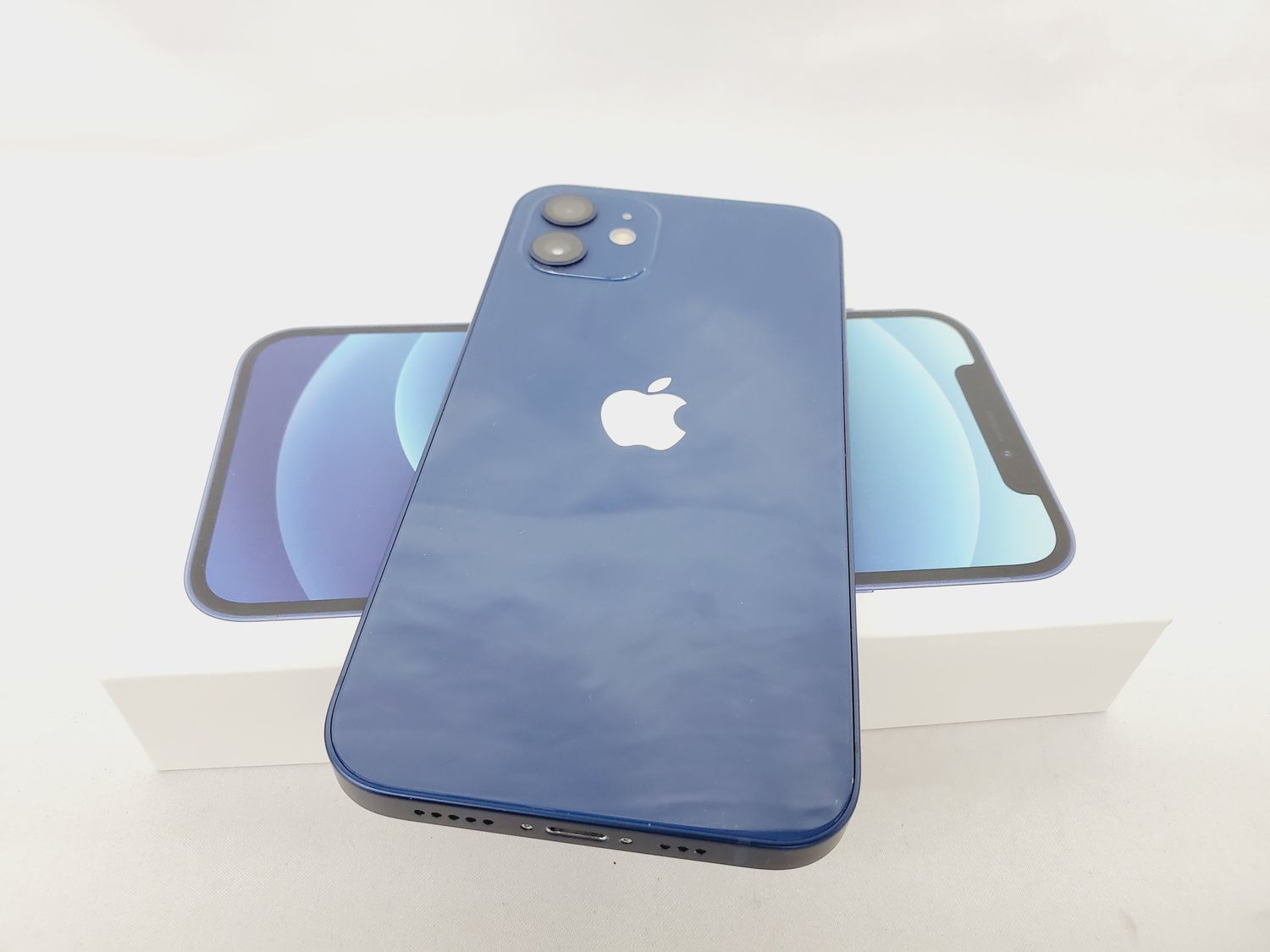 ムスビー｜大黒屋□国内版SIMフリー iPhone12 128GB 中古品 904132940 