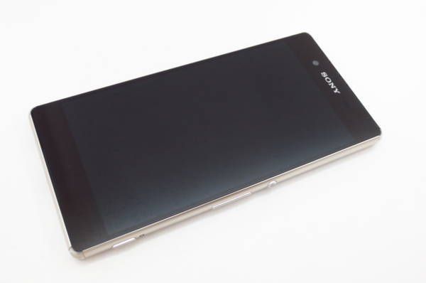 ムスビー｜大黒屋□au Xperia Z4 SOV31 青 極美品 判定○ 白ロム 