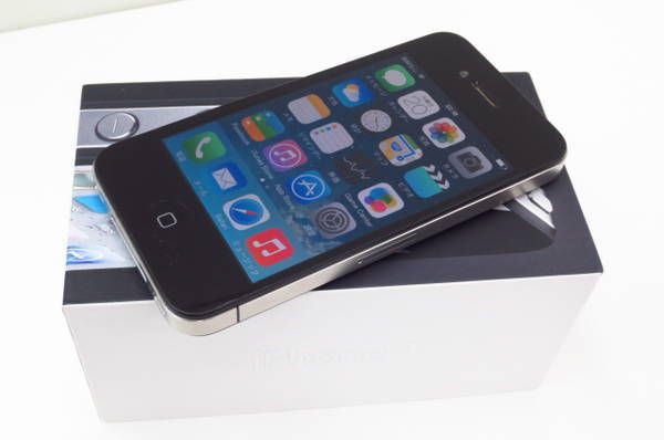 SIMե꡼ iPhone4 16GB ֥åڿס10061818