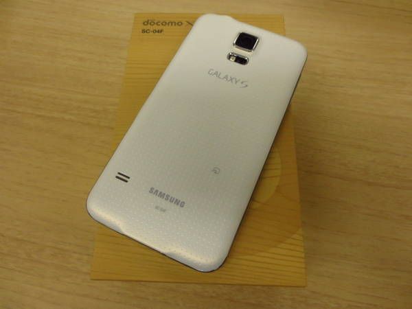 �������docomo GALAXY S5 SC-04F �� ������� ����� 989106260