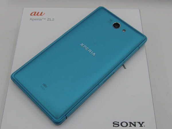 au Xperia ZL2 SOL25    832101311