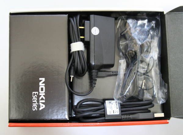 �Υ�����Nokia E63��SIMFREE��¨��ȯ��