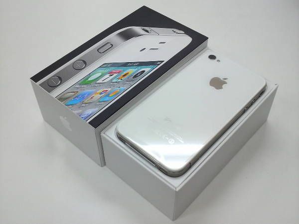 iPhone4 8GB (W) �������� ̤���������