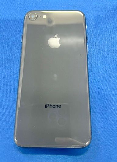 �� SIM�ե꡼ iPhone8 64GB�ʥ��ڡ������쥤�ˡ�Ƚ���������ʡ�����̵����