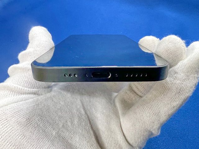 【SIMフリー版 iPhone16e 128GB(ブラック)中古超美品本体のみ、送料無料】