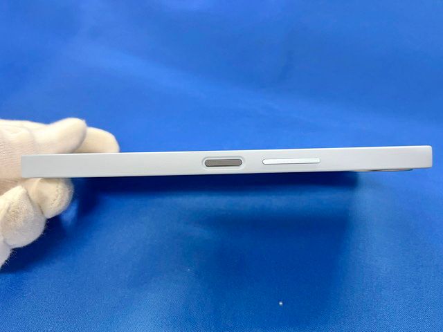 �� docomo AQUOS wish4 SH-52E�ʥ֥롼�ˡ�Ƚ������Ķ���ʡ�����̵����