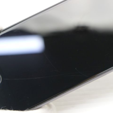 �¿��ݾ��� ���� SIM�ե꡼ iPhone8 64GB ���ڡ������쥤 �֥�å�  �������