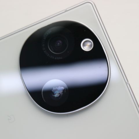 ¿ݾ Ķ SIMե꡼ AQUOS R9 ۥ磻