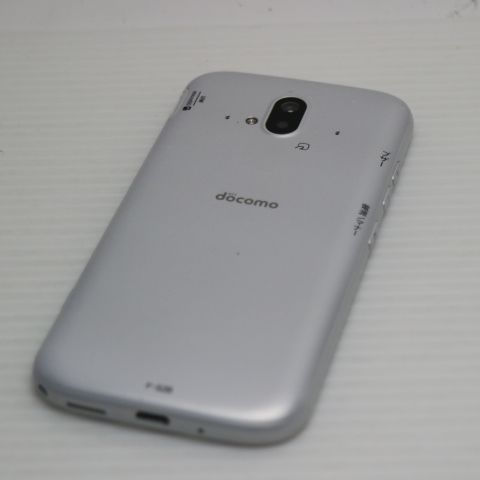 ¿ݾ  F-52B 餯餯ޡȥե ۥ磻  SIMåѤ