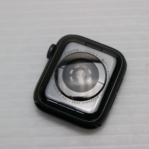美品 Apple Watch series5 40mm GPSモデル スペースブラック