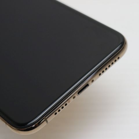 �¿��ݾ� ����Ʊ�� SIM�ե꡼ iPhoneXS MAX 256GB ������� ���� �����