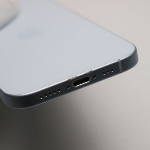 �¿��ݾ� Ķ���� SIM�ե꡼ iPhone15 256GB �֥롼