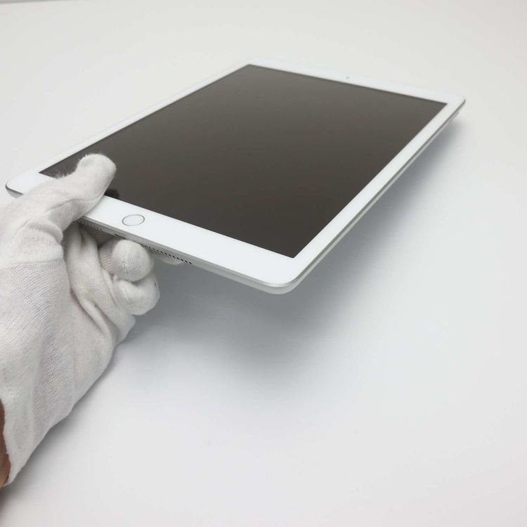 ムスビー｜安心保証 美品 iPad7 第7世代 wi-fiモデル 128GB シルバー 