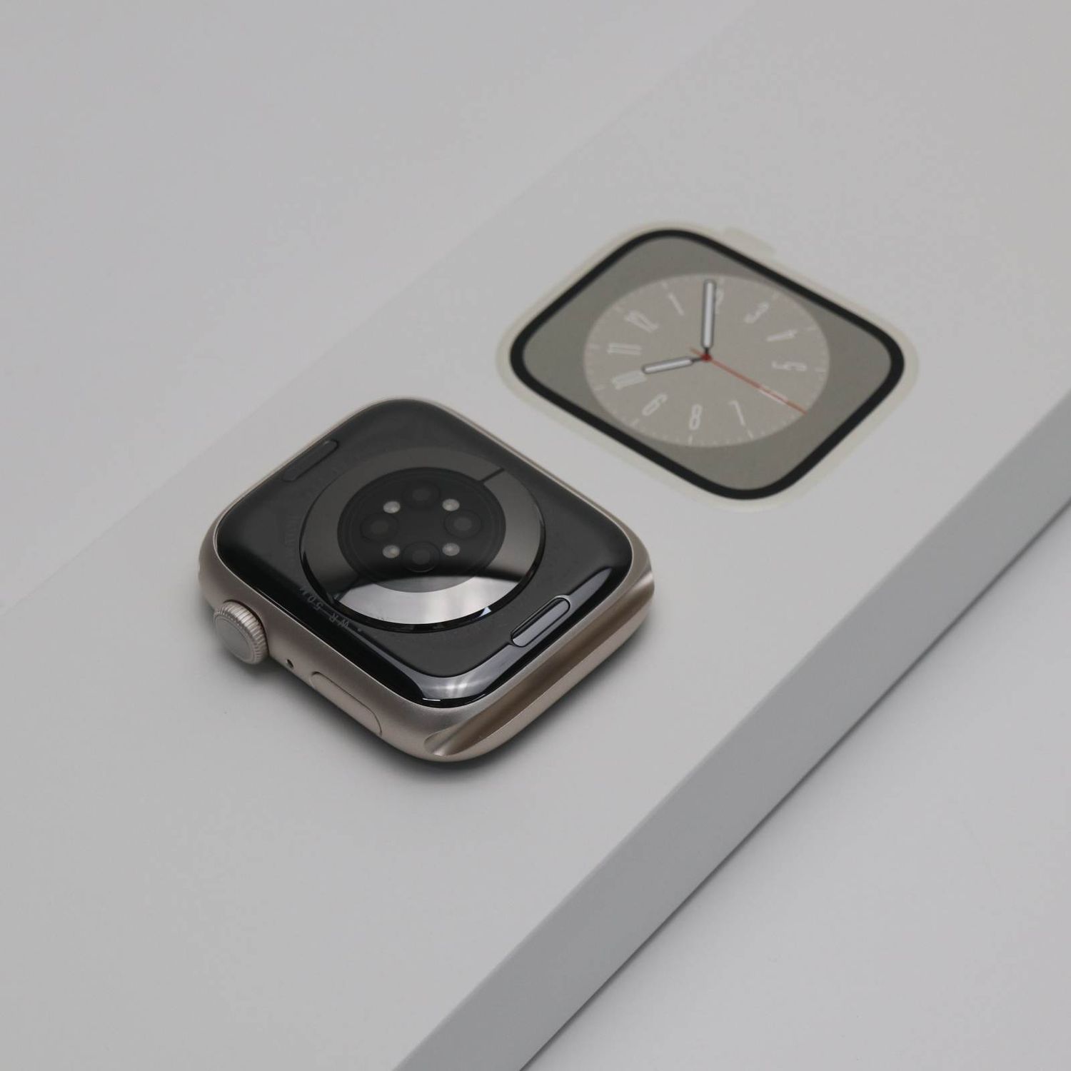 ムスビー｜安心保証 新品未使用 Apple Watch Series8 45mm GPS スター  