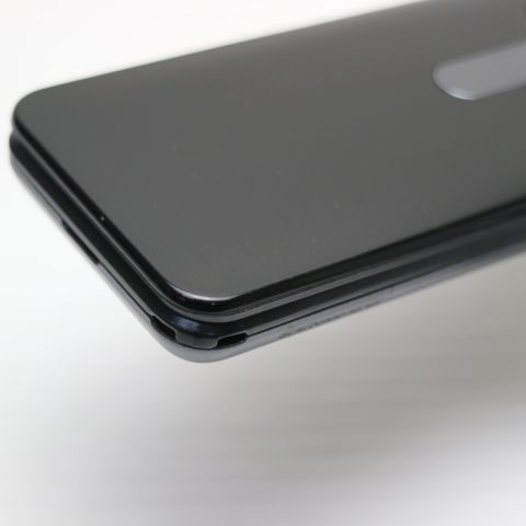 �¿��ݾ��� ���� au KYF31 GRATINA 4G �֥�å�  �������