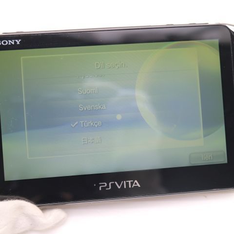 �¿��ݾ��� ������� PCH-2000 PS VITA �֥�å�  �������