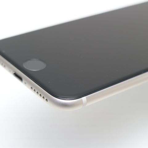 �¿��ݾ� Ķ���� SIM�ե꡼ iPhone SE3 ��3���� 64GB �������饤��