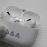�¿��ݾ� ������� AirPods Pro ��2���� lightning��ǥ� �ۥ磻��