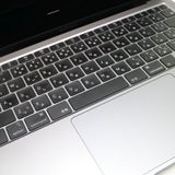 Ķ���� MacBook Air 2020 13����� Core i3 8GB 256GB