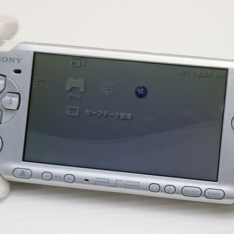 安心保証付 美品 PSP-3000 ミスティック・シルバー  中古本体
