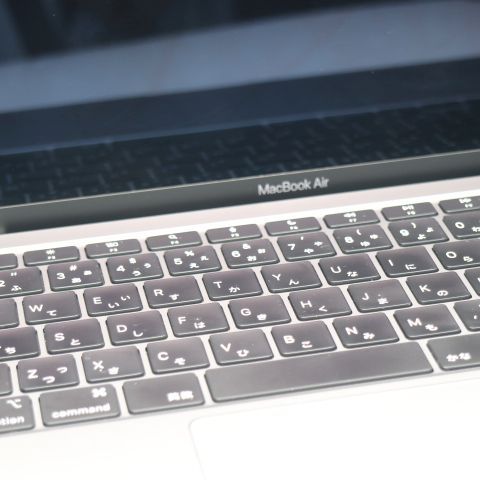 ���� MacBook Air 2020 13����� M1 8GB 256GB