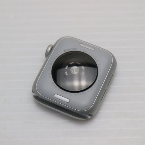 ¿ݾ Ʊ Apple Watch SE2 40mm GPS С