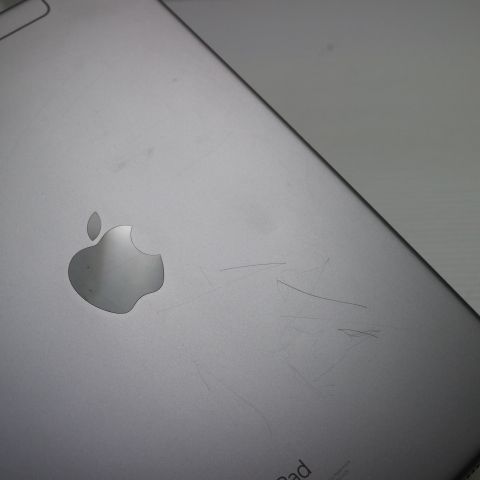 ��� SIM�ե꡼ iPad Pro 9.7����� Wi-Fi+����顼  128GB