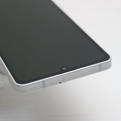 �¿��ݾ� Ķ���� SH-54B AQUOS sense6 ����С� �����