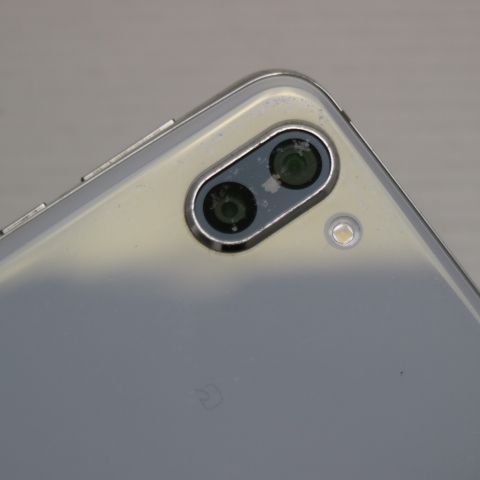 �¿��ݾ� ���� SH-03K AQUOS R2 �ۥ磻�� ���� �����