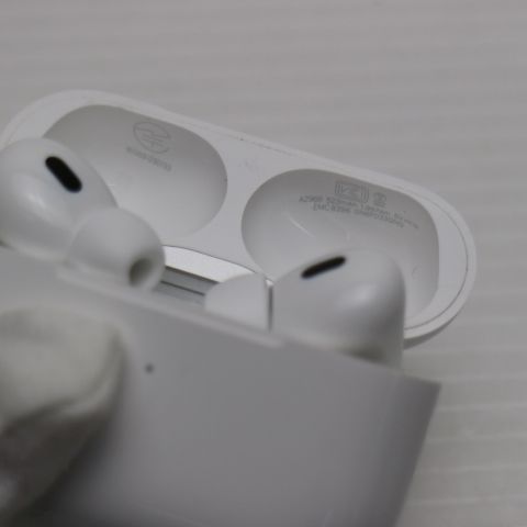 �¿��ݾ� ���� AirPods Pro ��2���� USB-C �ۥ磻��